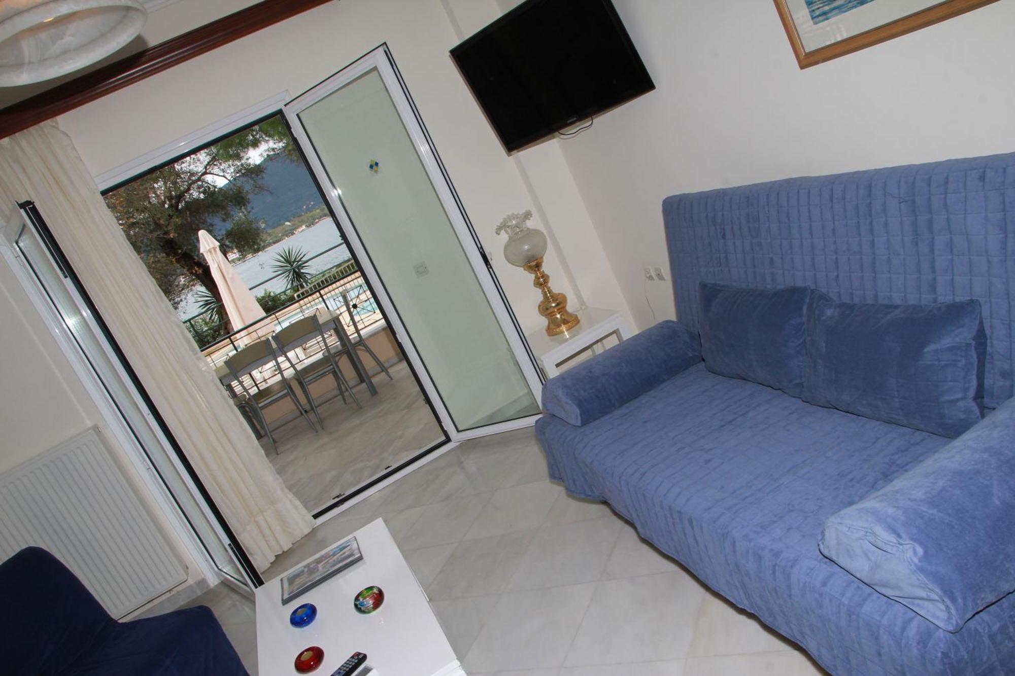 Saint Nicholas Beach Resort Dassia  Dış mekan fotoğraf