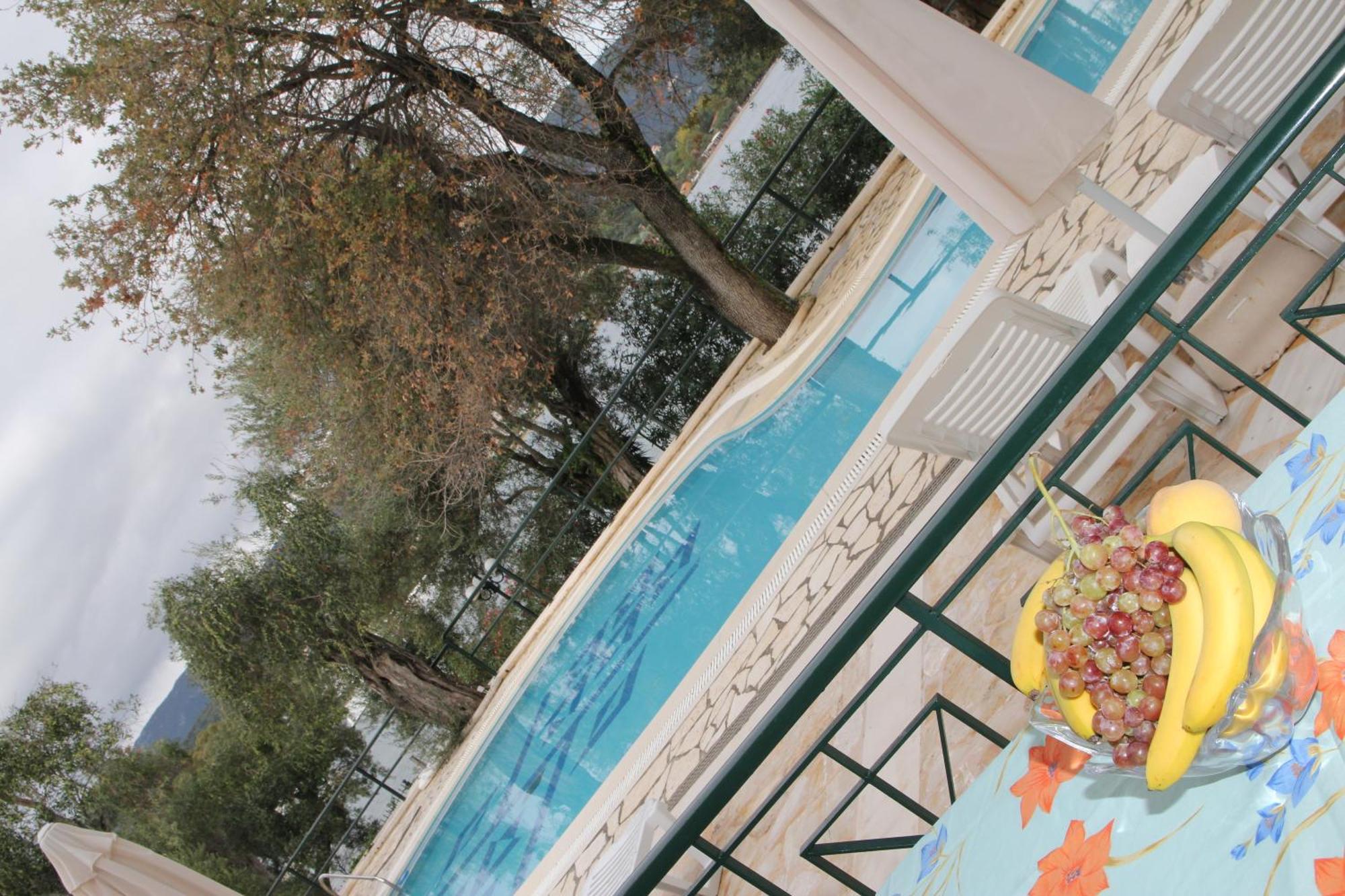Saint Nicholas Beach Resort Dassia  Dış mekan fotoğraf