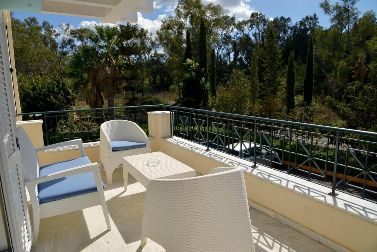 Saint Nicholas Beach Resort Dassia  Dış mekan fotoğraf