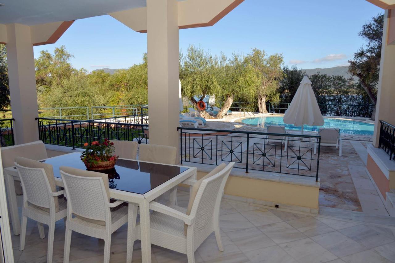 Saint Nicholas Beach Resort Dassia  Dış mekan fotoğraf