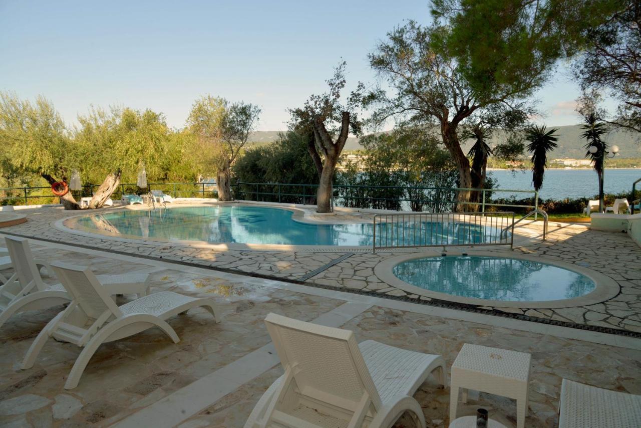 Saint Nicholas Beach Resort Dassia  Dış mekan fotoğraf