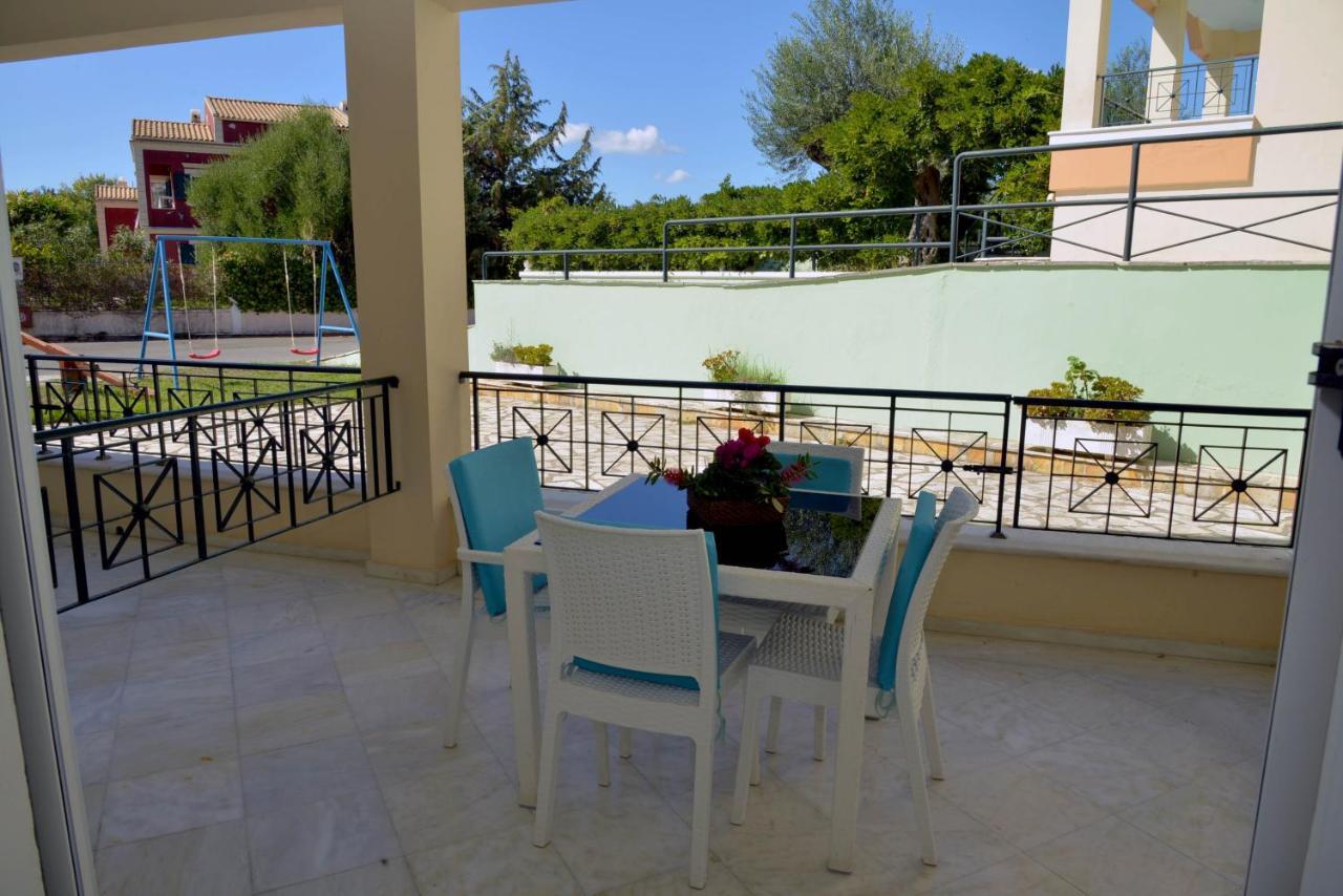 Saint Nicholas Beach Resort Dassia  Dış mekan fotoğraf