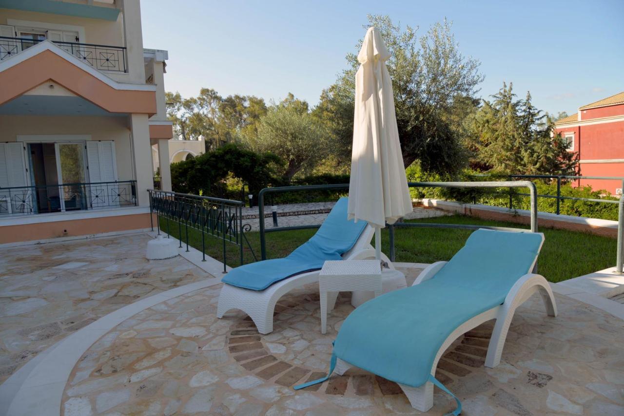 Saint Nicholas Beach Resort Dassia  Dış mekan fotoğraf